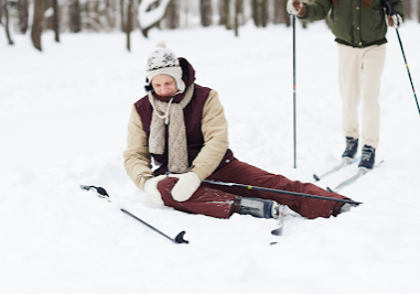 How to avoid common ski injuries